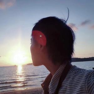 调教校草奴屁股眼哭叫求饶的视频
